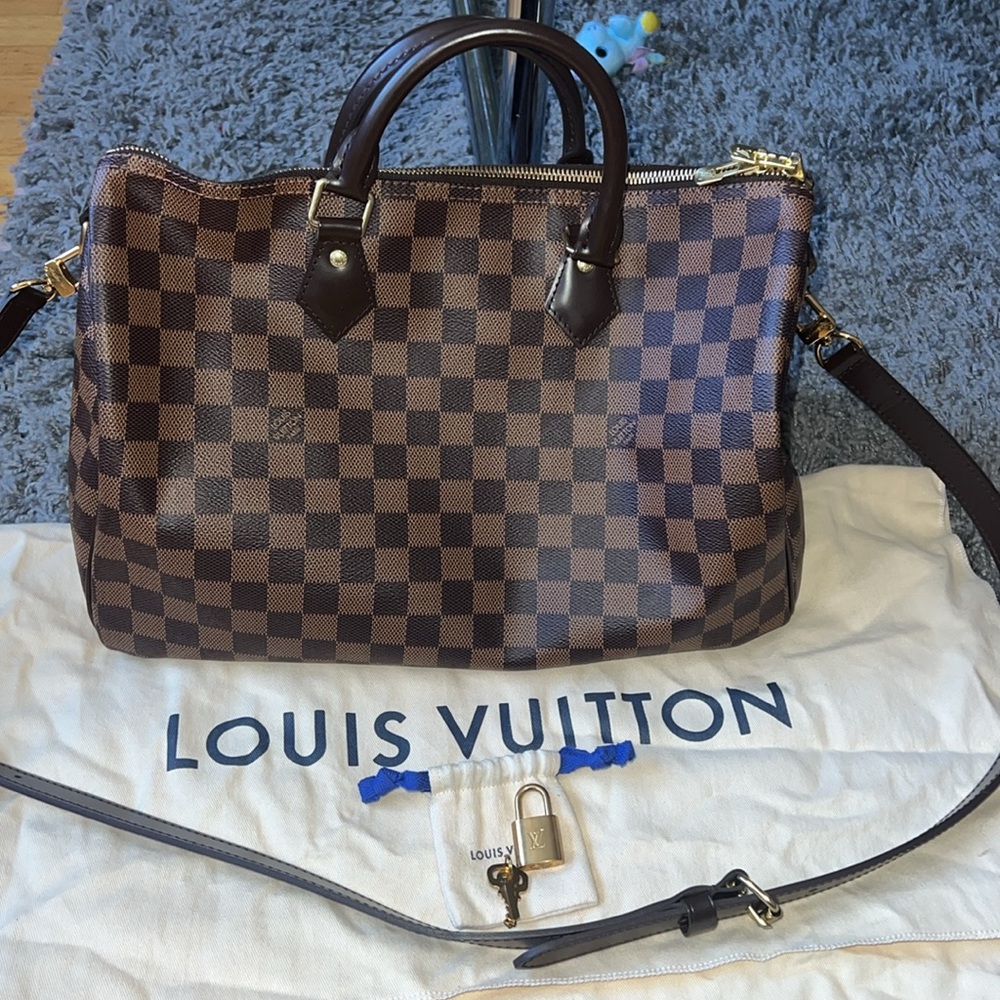 Louis Vuitton Speedy Bandoulière 35 w/ detachable Strap (Authentic)
